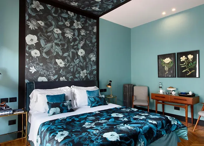 Velona'S Jungle Luxury Suites Firenze